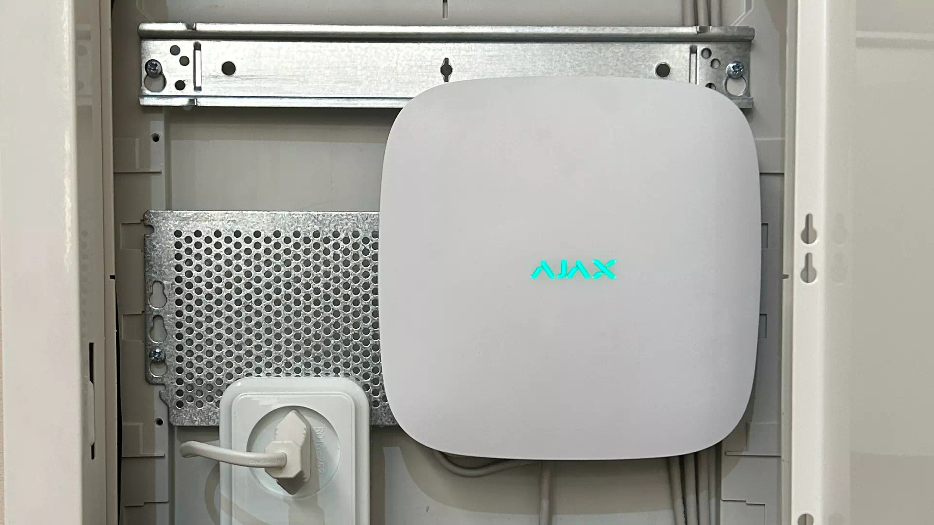 Охоронні системи AJAX у Хмельницькому